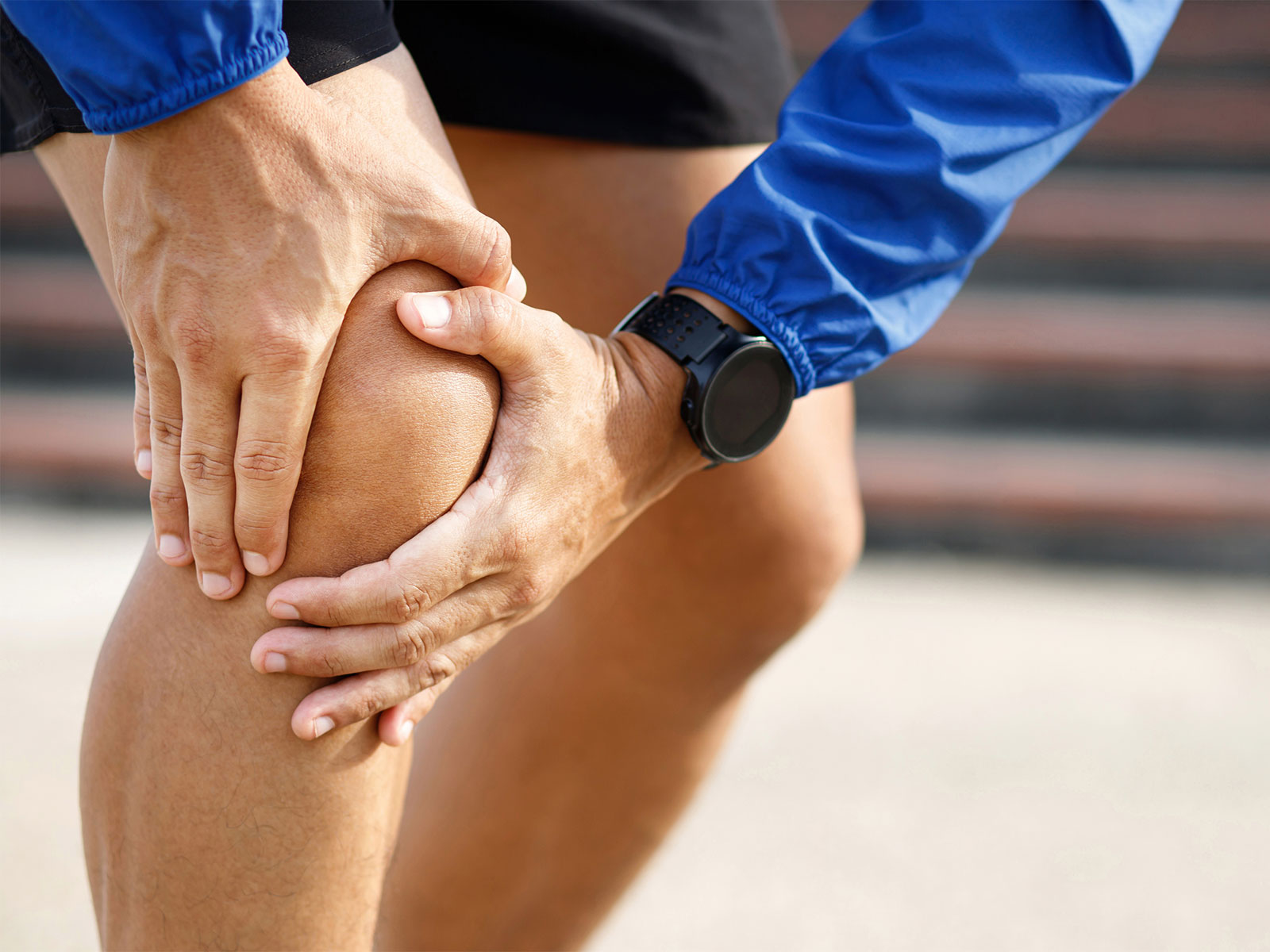 When Should You Talk to Your Doctor About Joint Pain?