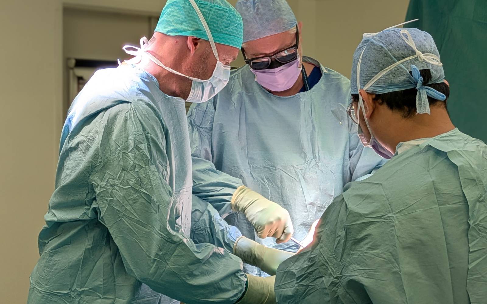 Do Hip Replacements Take Longer Today? Key Findings from a Two-Decade Analysis of Surgical Times