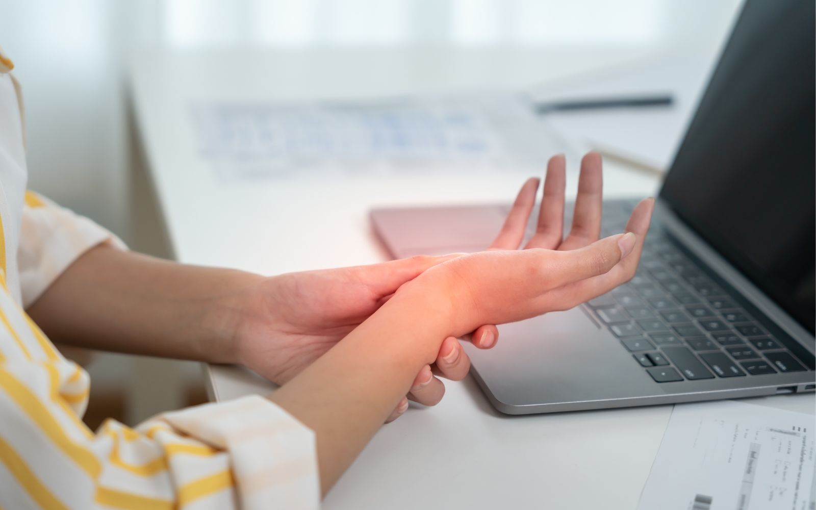 Common Questions About Carpal Tunnel Answered by Orthopaedic Specialist