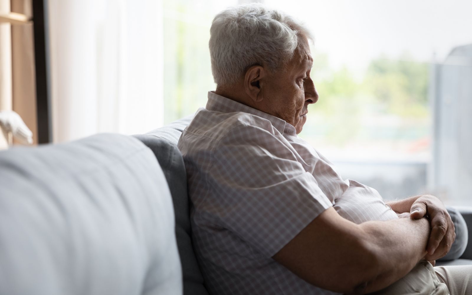 The Psychological Impact of Waiting for Hip Replacement — and Why It Matters